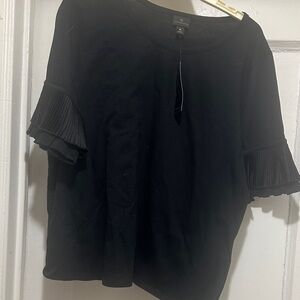 Worthington Classic Black Top with Ruffled Sleeves